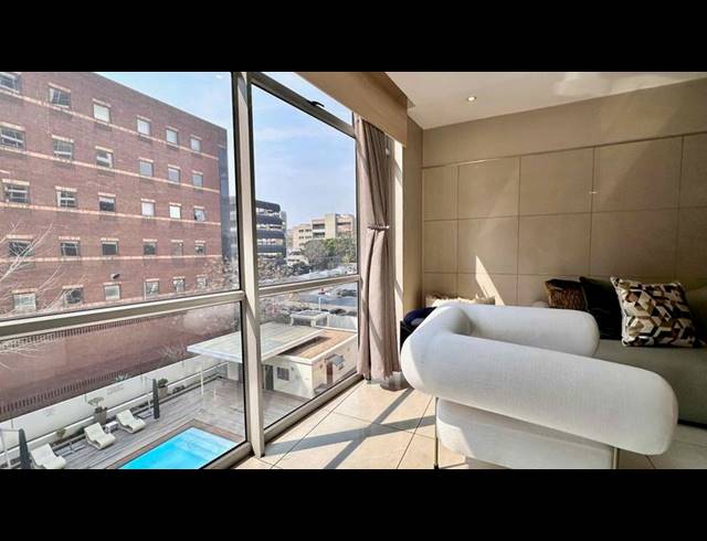 2 BEDROOM APARTMENT FOR SALE IN SANDTON CENTRAL